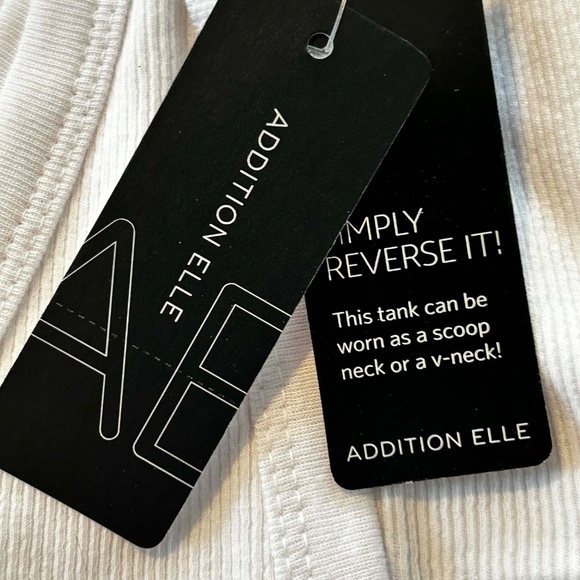 NEW PHOTOS! TANK TOP, 2-WAY VEE NECK/SCOOP NECK, WHITE, SIZE 4X, ADDITION ELLE, - Picture 6 of 10